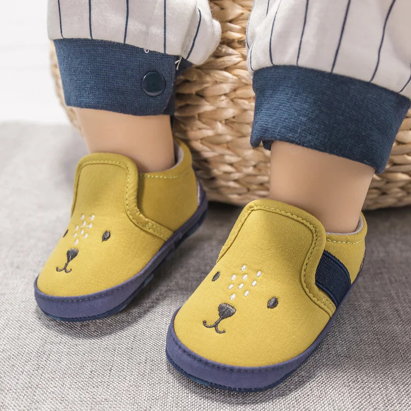Mocassins Antiderrapantes de Urso para Bebês