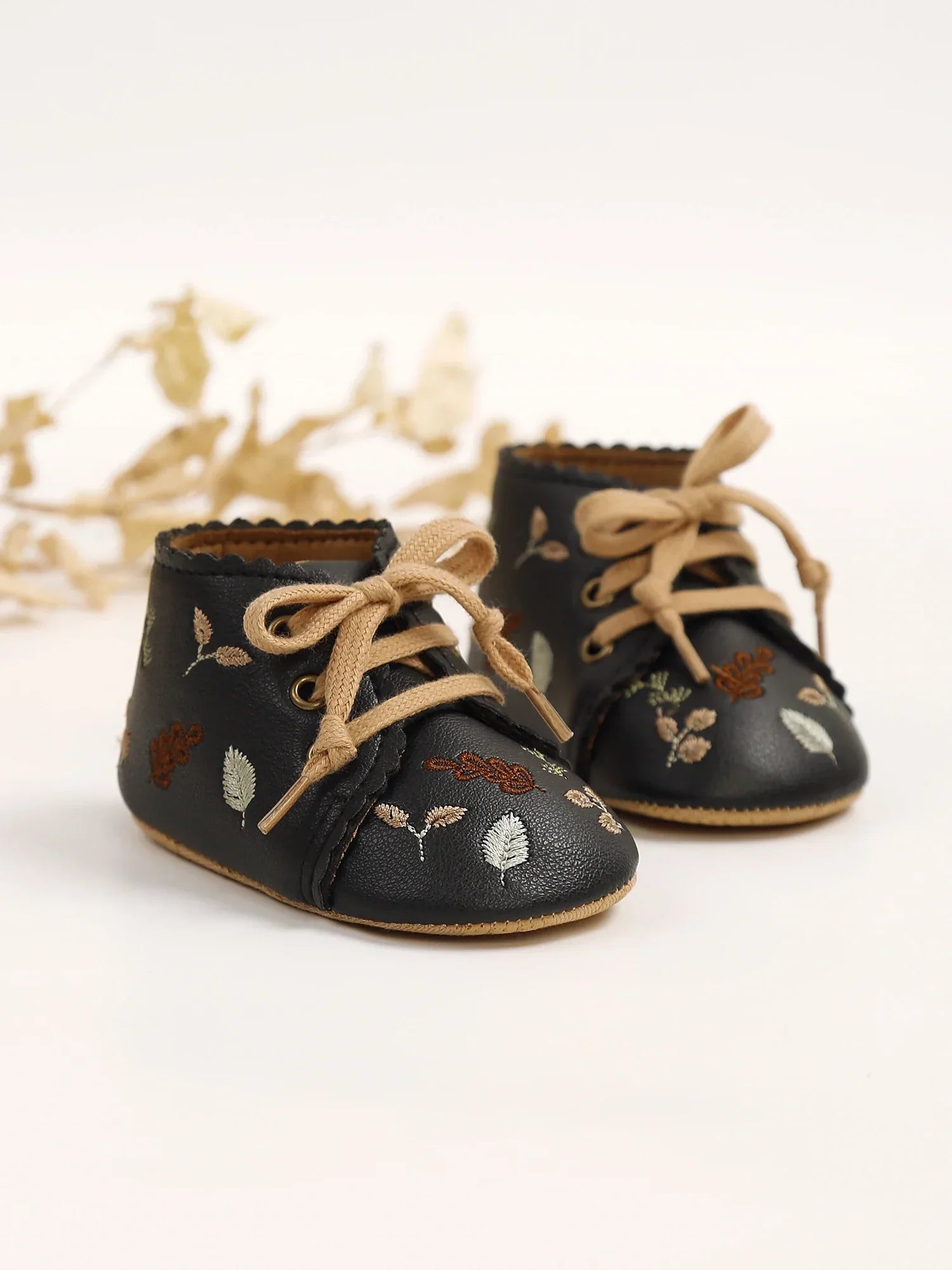 Botinhas Antiderrapantes de Veludo para Bebês